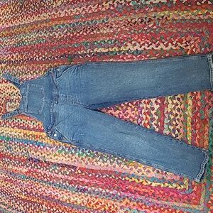 Old Navy sz 10 straight leg overalls
